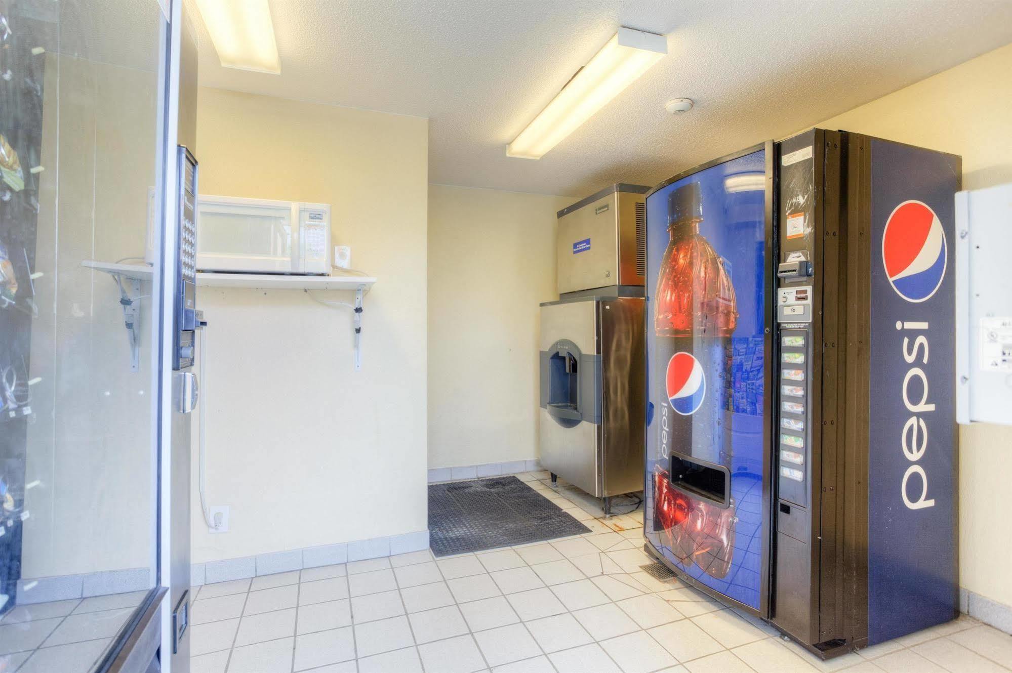 Motel 6-Knoxville, Tn - North Exterior photo